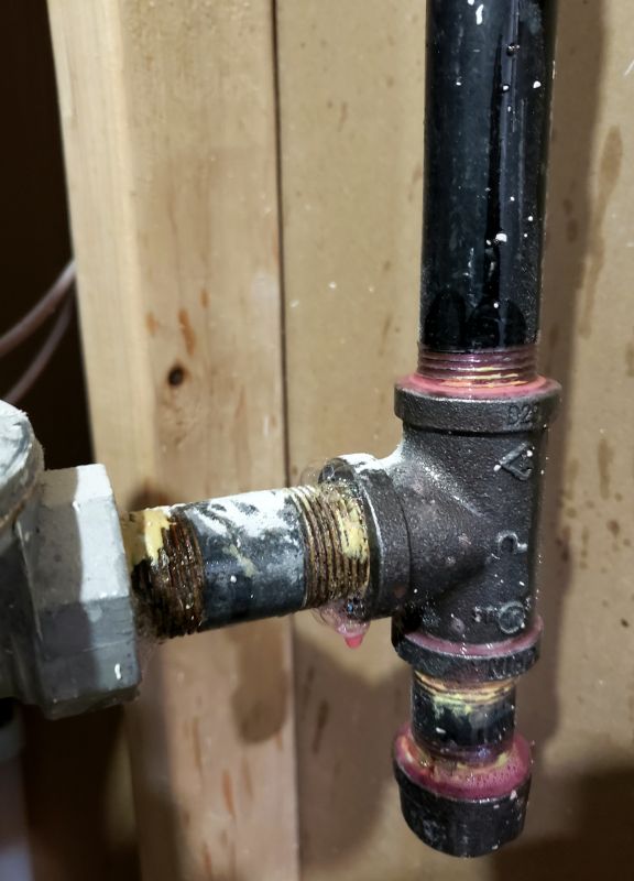 Leaky Pipe Repair